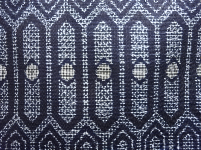 JAPANESE KIMONO / ANTIQUE KIMONO / SILK / DORO OSHIMA TSUMUGI / WOVEN KIKKO PATTERN